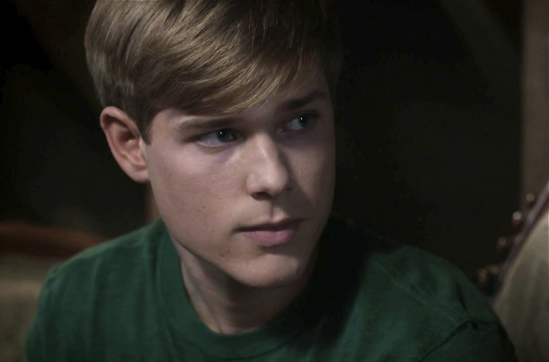 Mason Dye in Flowers in the Attic