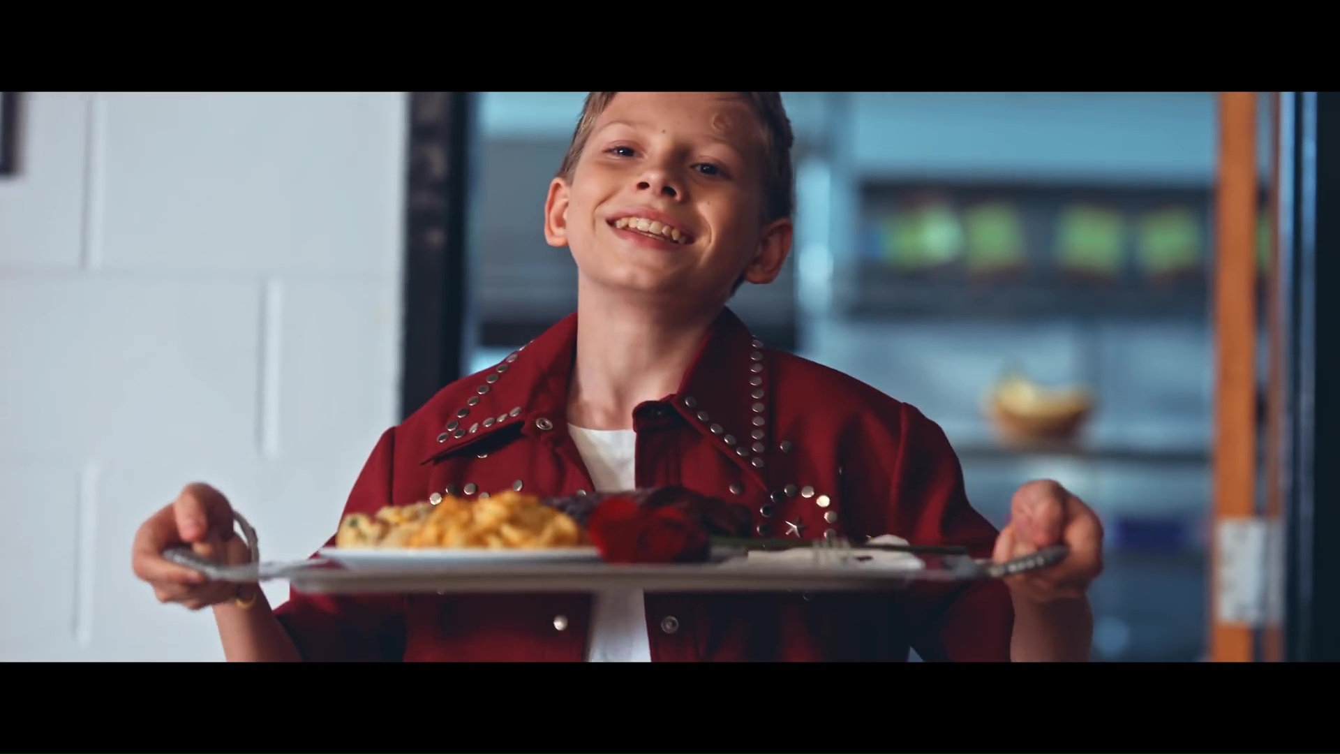 Mason Ramsey in Music Video: Twang