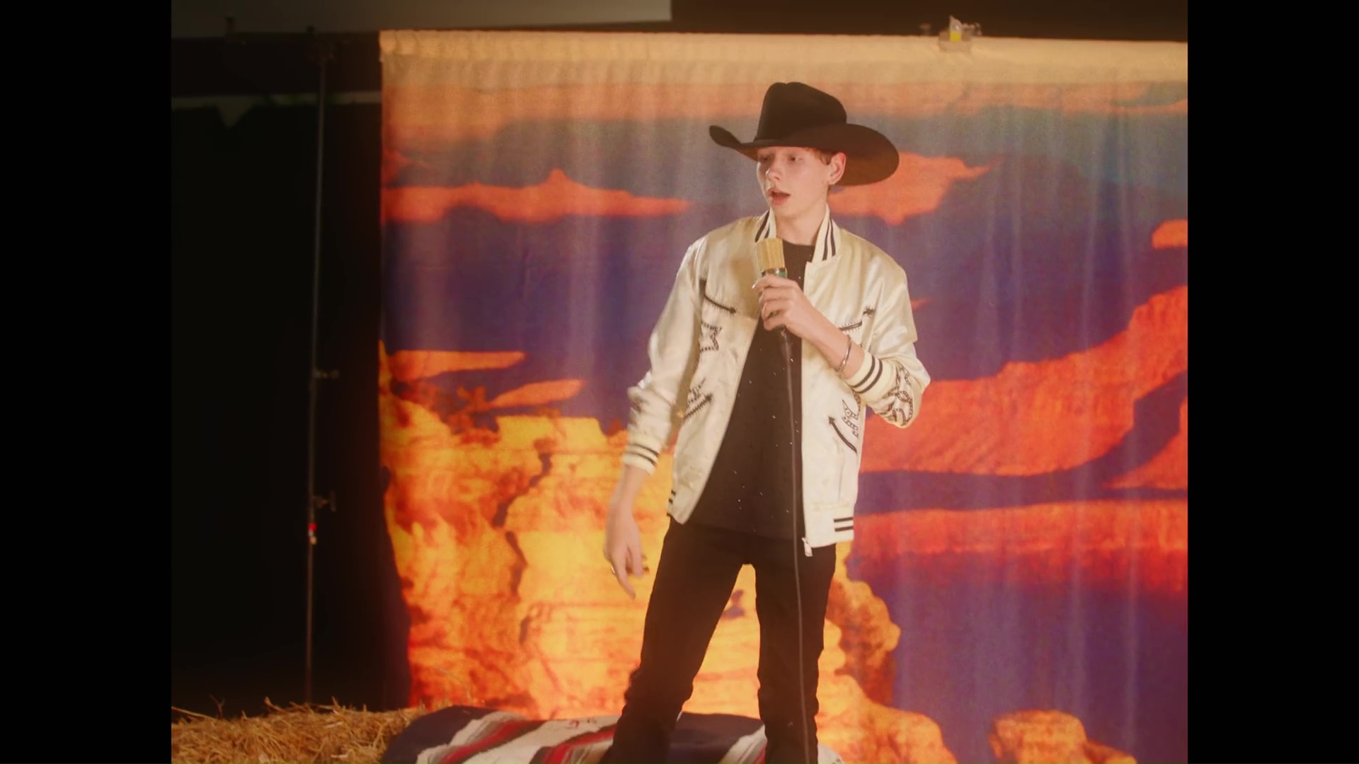 Mason Ramsey in Music Video: Before I Knew It