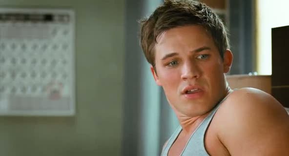 Matt Lanter in Disaster Movie