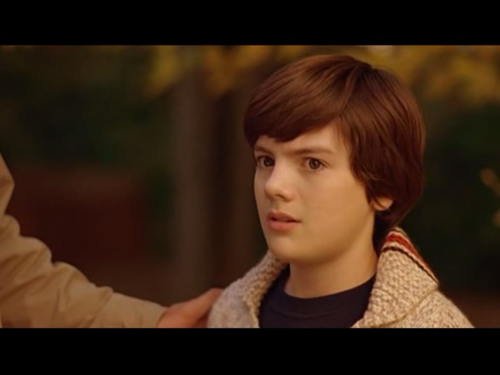 Matthew Knight in Gooby