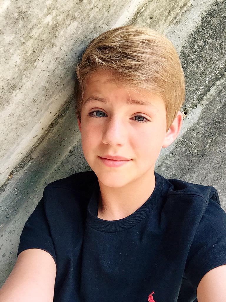 General photo of MattyB