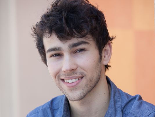 General photo of Max Schneider