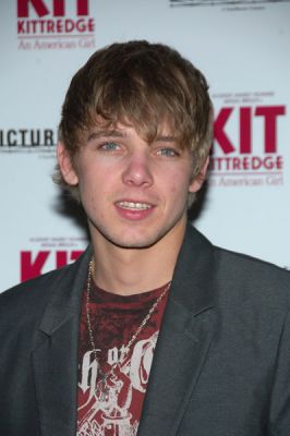 Picture of Max Thieriot in General Pictures - max_thieriot_1214080405 ...