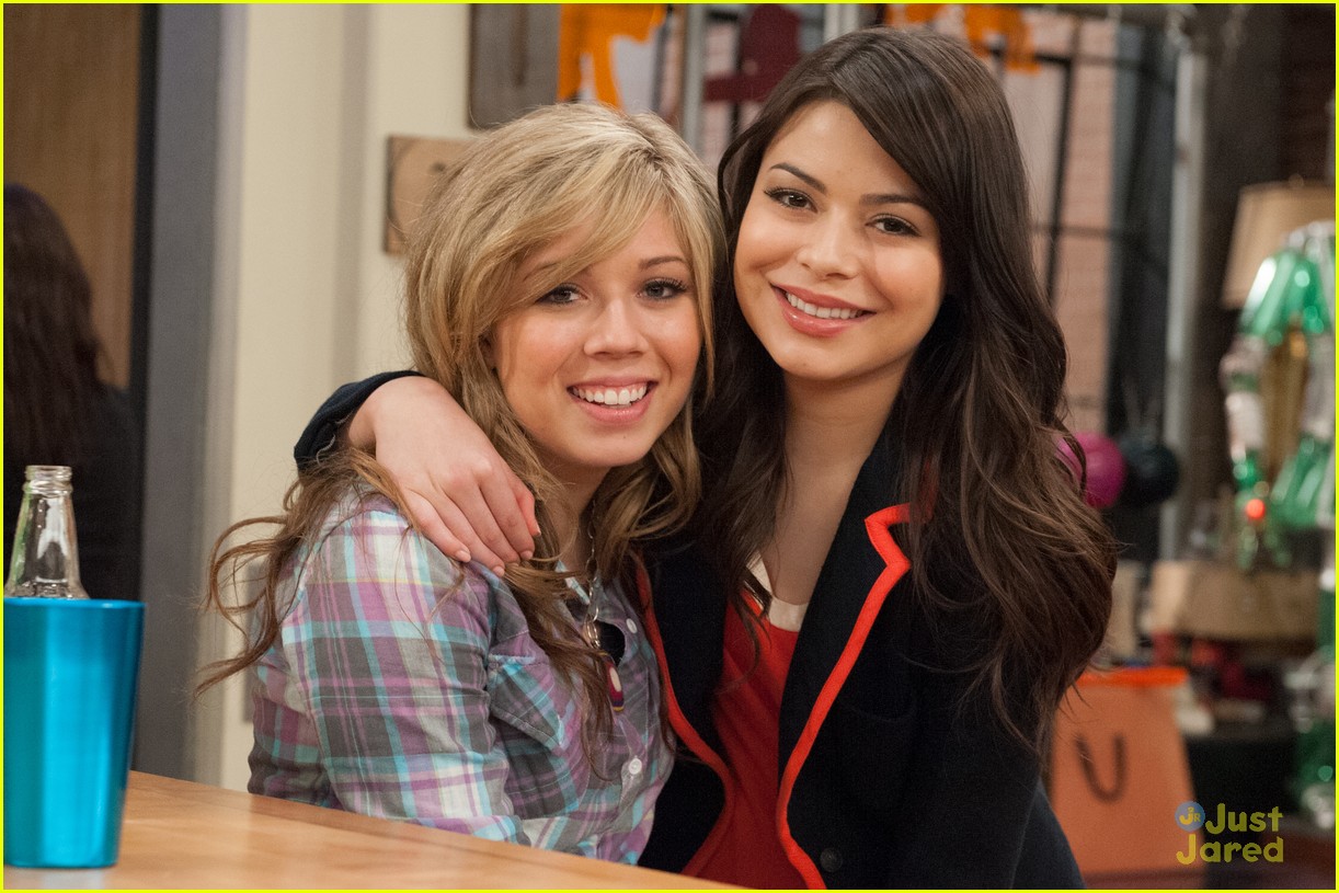 Miranda Cosgrove in iCarly