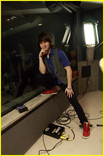 General photo of Mitchel Musso