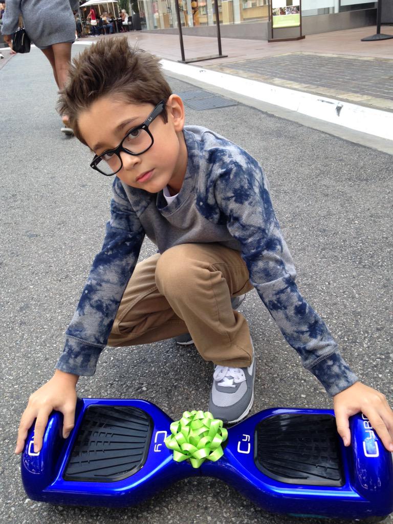 General photo of Nicolas Bechtel