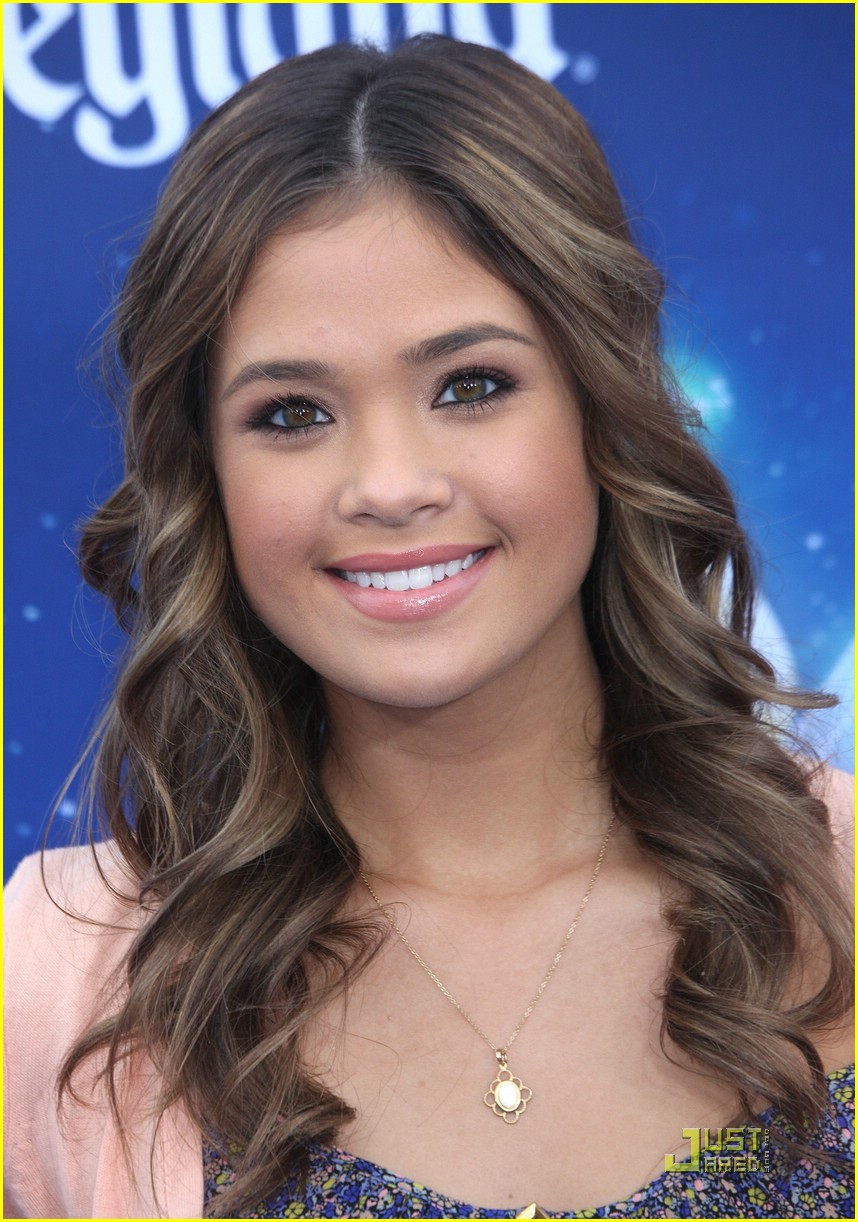 General photo of Nicole Gale Anderson