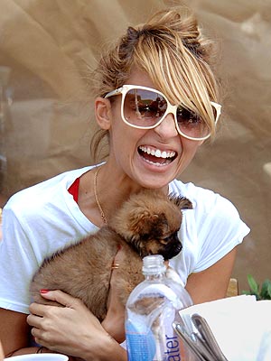 General photo of Nicole Richie