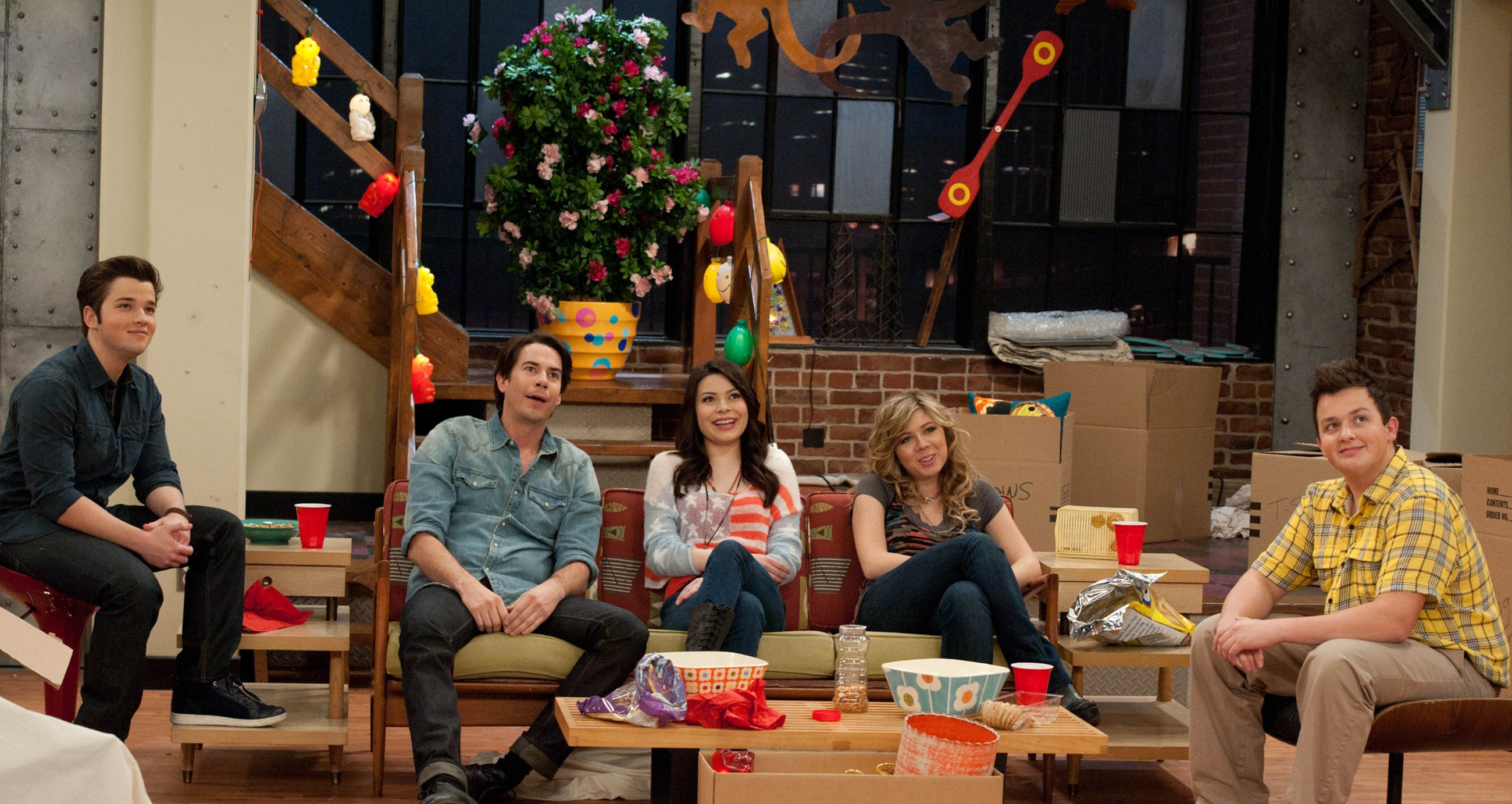 Noah Munck in iCarly: (Season 6)