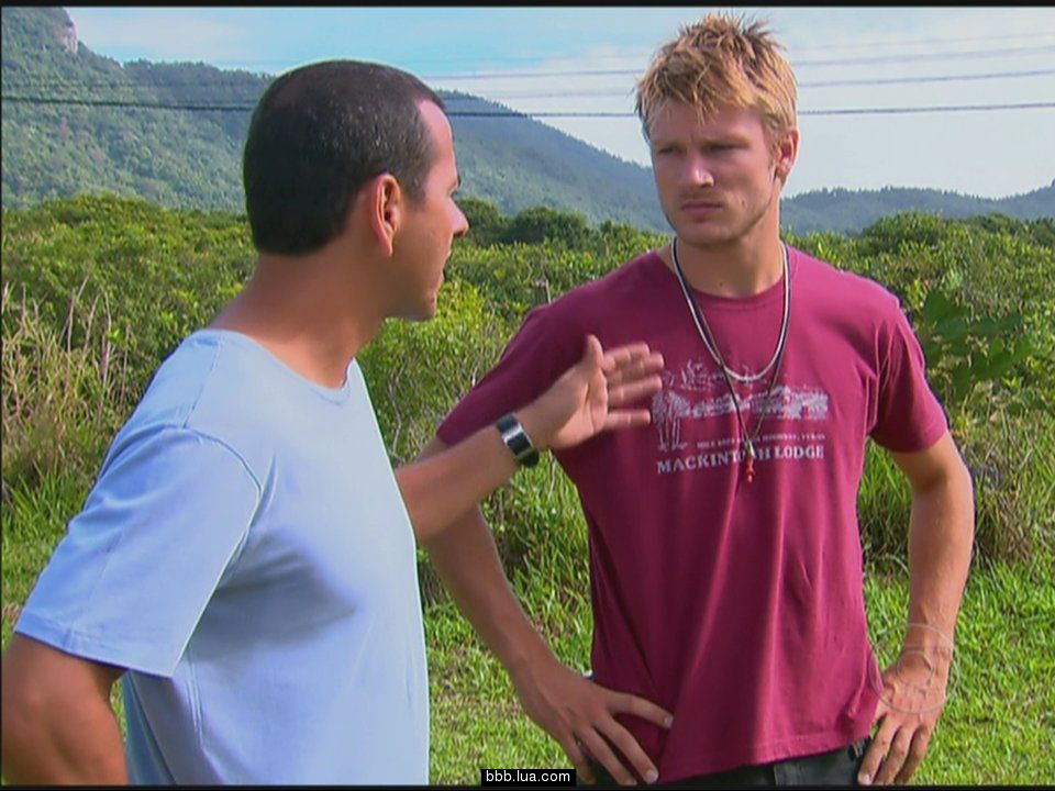 Rodrigo Hilbert in Três Irmãs