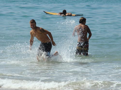 Rodrigo Hilbert in Três Irmãs