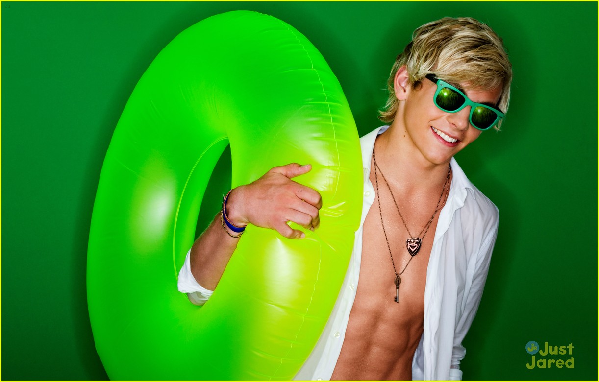 General photo of Ross Lynch