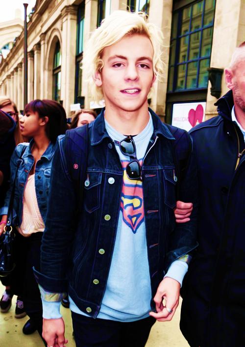 General photo of Ross Lynch