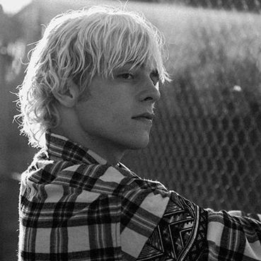 General photo of Ross Lynch