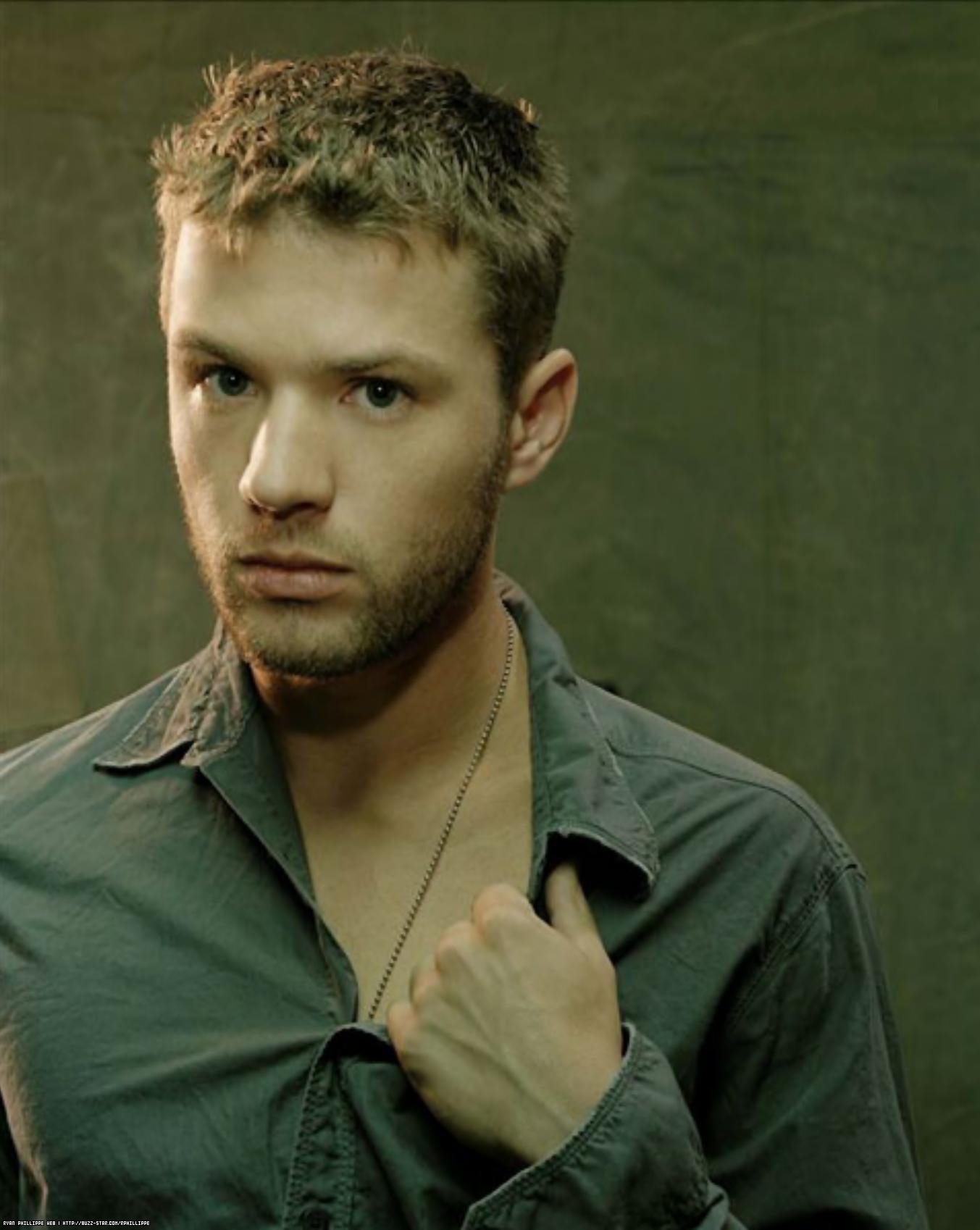 General photo of Ryan Phillippe