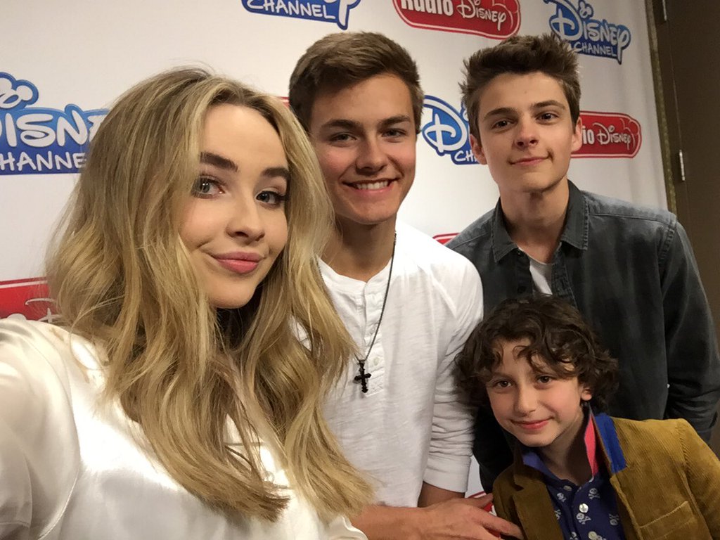 General photo of Sabrina Carpenter