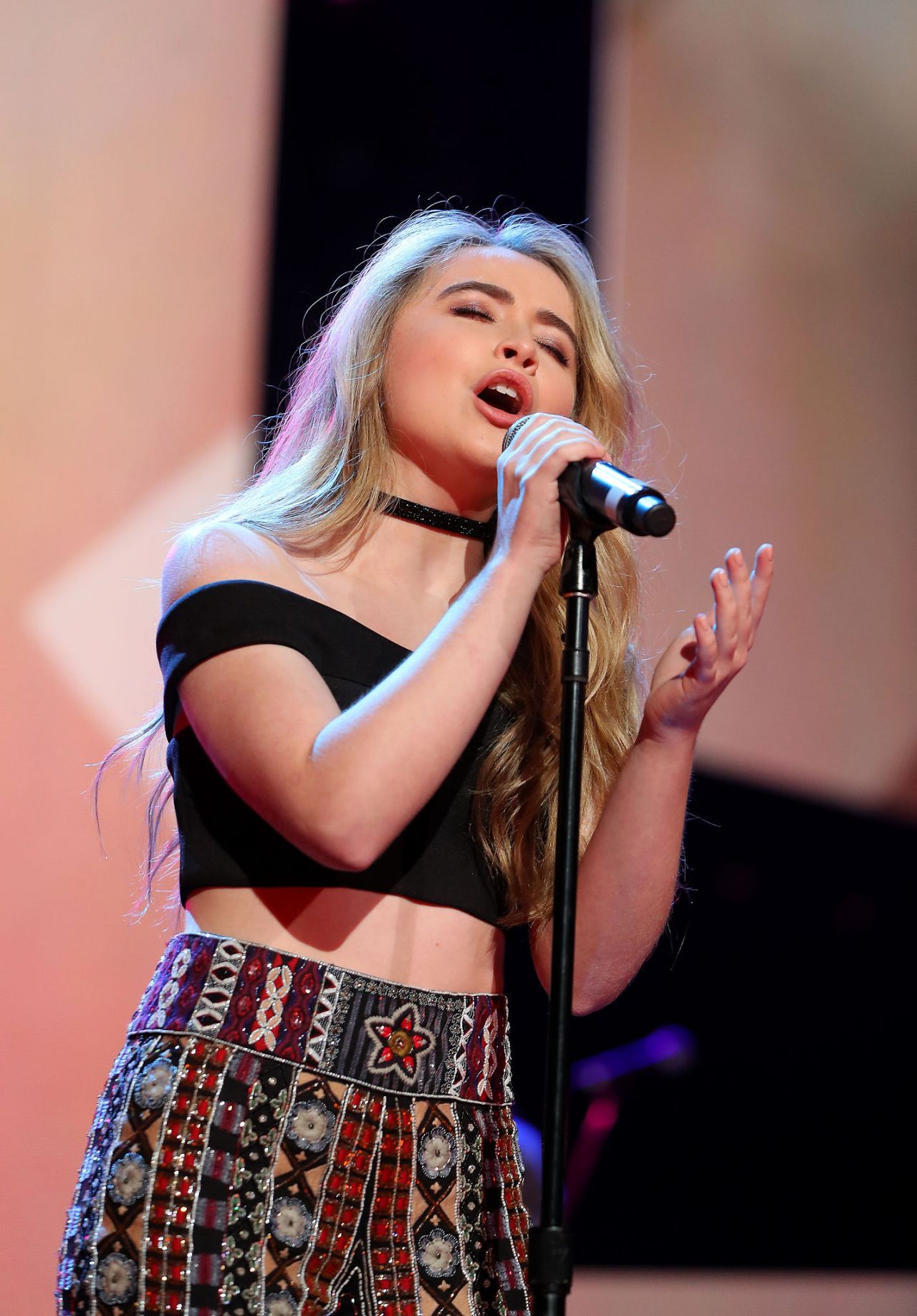 General photo of Sabrina Carpenter