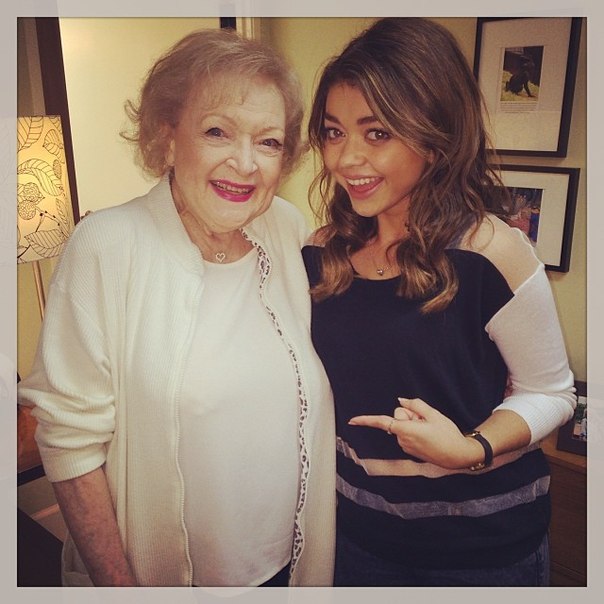 General photo of Sarah Hyland