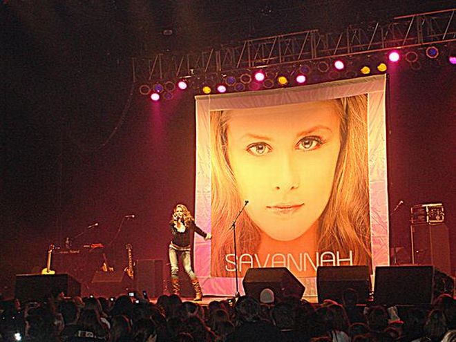 General photo of Savannah Outen