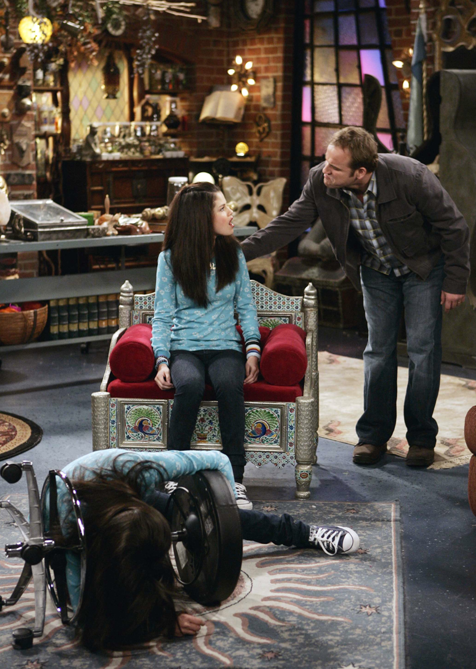 Selena Gomez in Wizards of Waverly Place (Season 1)