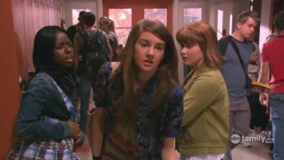 Shailene Woodley in The Secret Life of the American Teenager