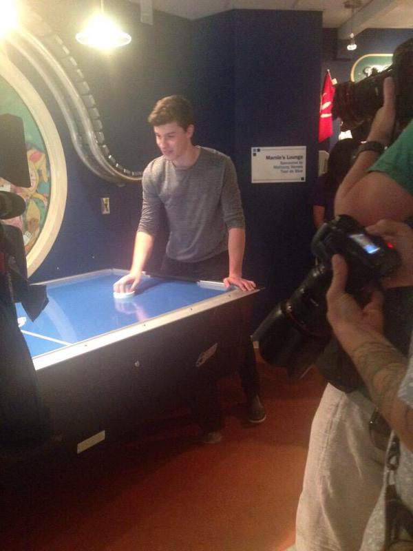 General photo of Shawn Mendes