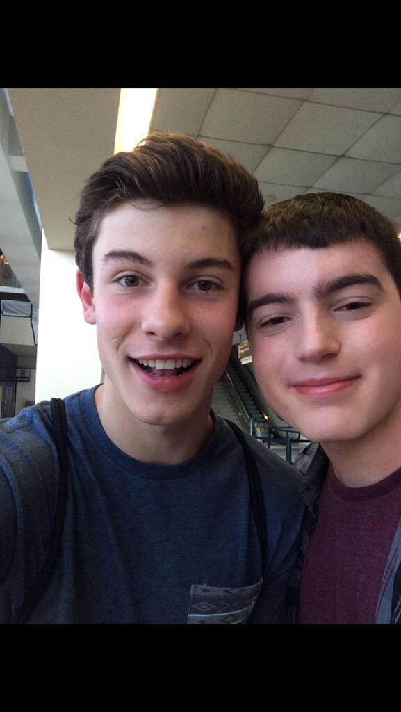 General photo of Shawn Mendes