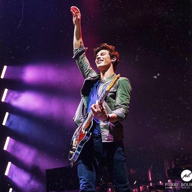 General photo of Shawn Mendes