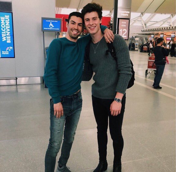 General photo of Shawn Mendes