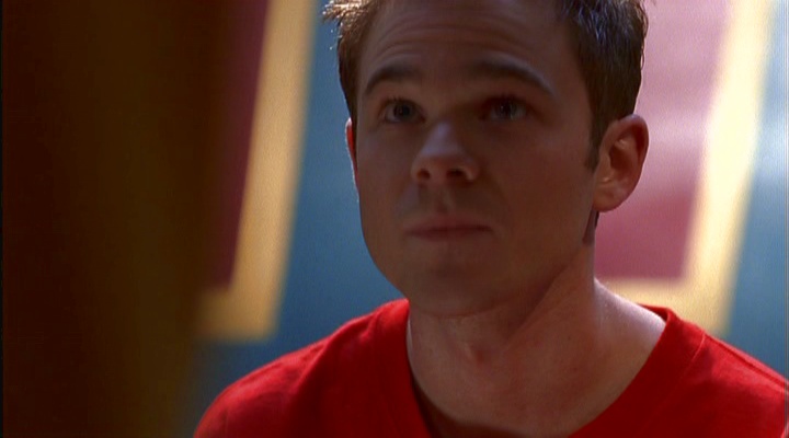 Shawn Ashmore in Smallville, episode: Leech