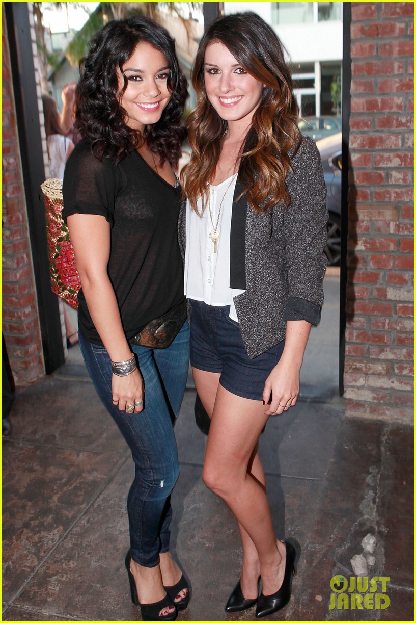 General photo of Shenae Grimes