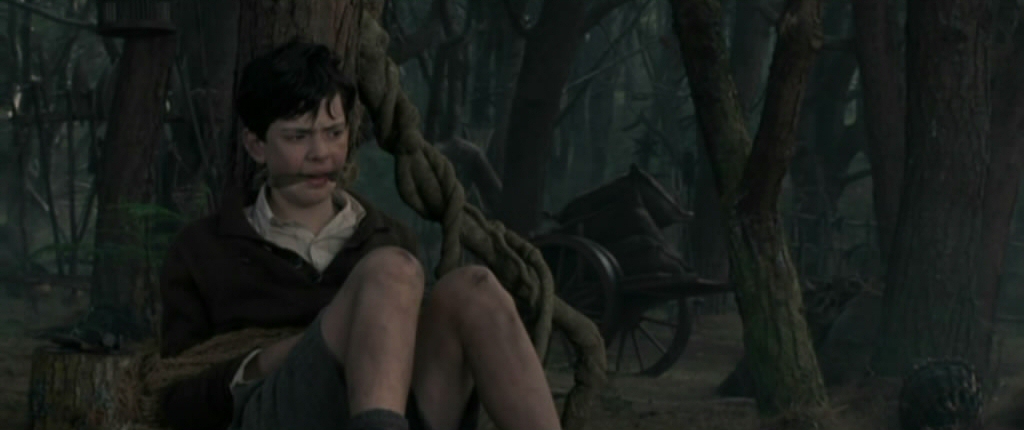 Skandar Keynes in The Chronicles of Narnia: The Lion, the Witch and the Wardrobe