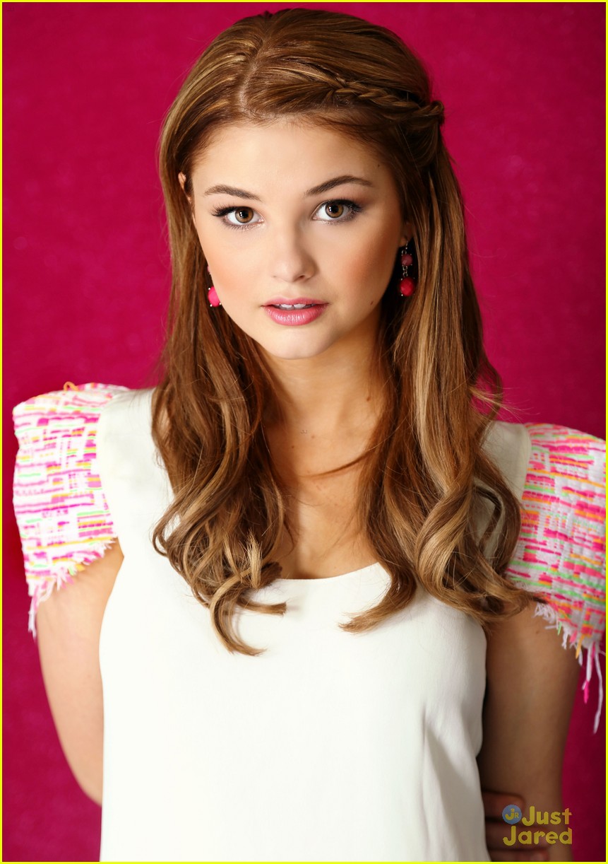 General photo of Stefanie Scott