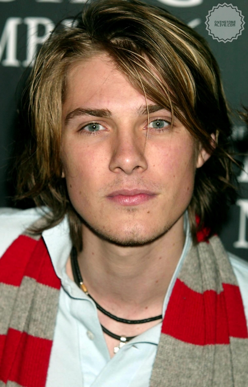 General photo of Taylor Hanson