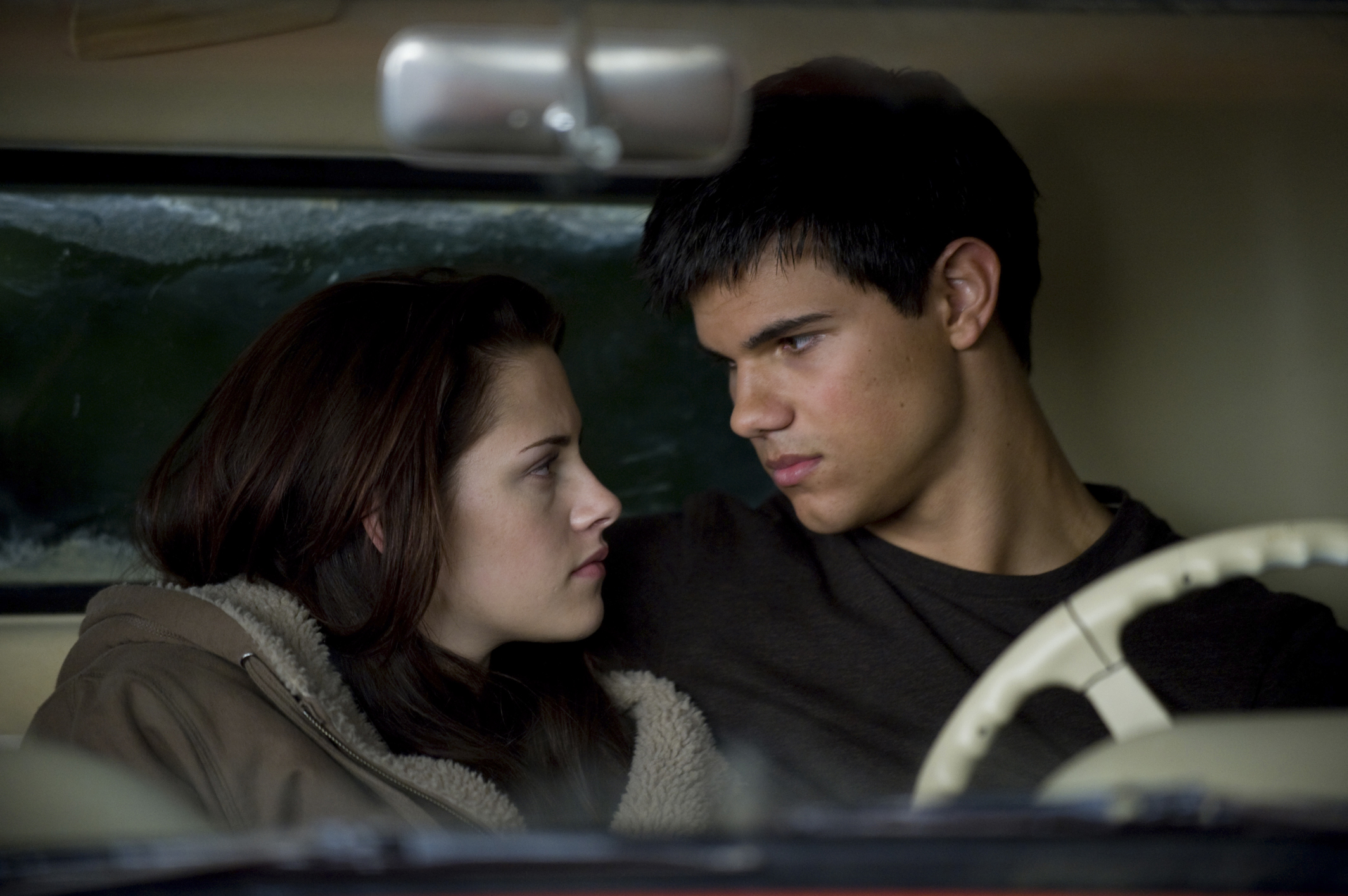 Taylor Lautner in The Twilight Saga: New Moon