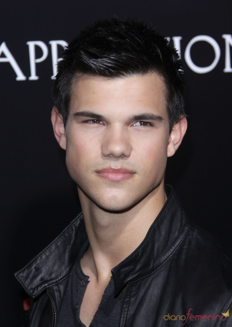 General photo of Taylor Lautner