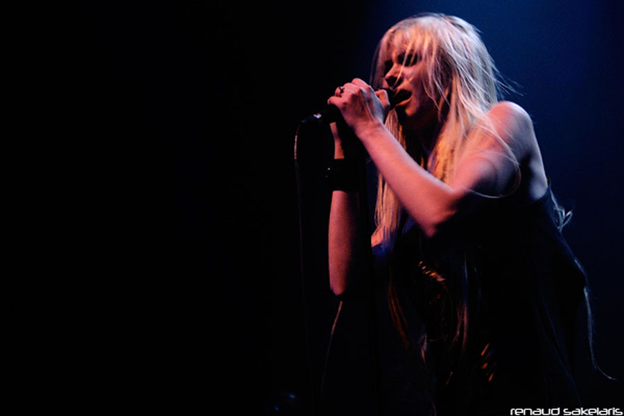 Taylor Momsen in The Medicine Tour