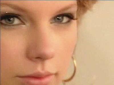 General photo of Taylor Swift