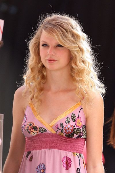 General photo of Taylor Swift