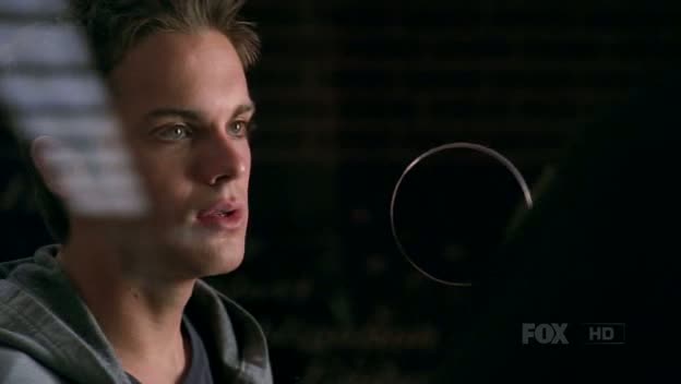 Thomas Dekker in Terminator: The Sarah Connor Chronicles