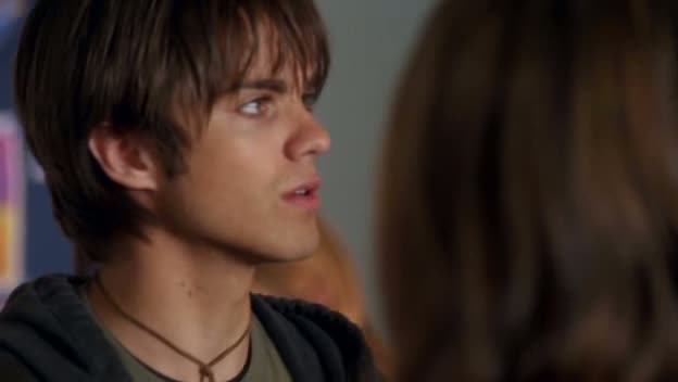 Thomas Dekker in Terminator: The Sarah Connor Chronicles