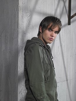 Picture of Thomas Dekker in Terminator: The Sarah Connor Chronicles ...