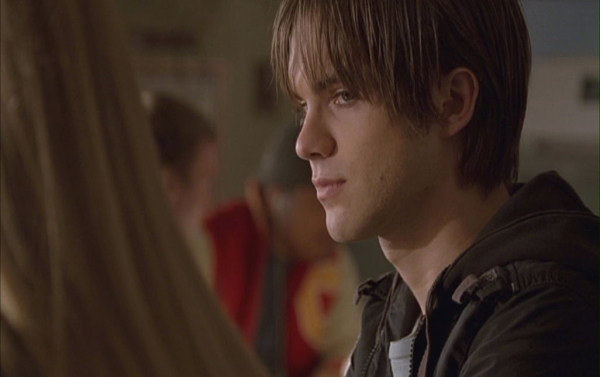 Thomas Dekker in Terminator: The Sarah Connor Chronicles