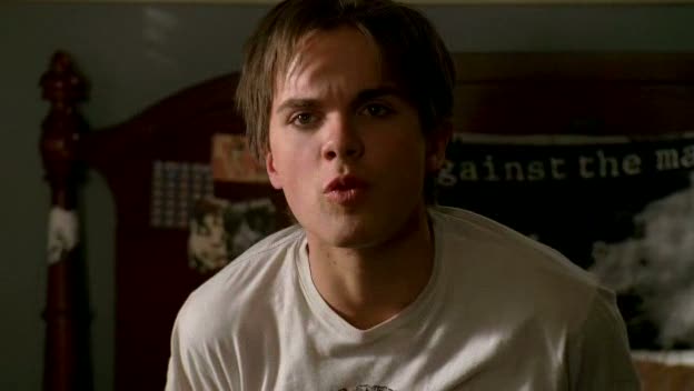 Thomas Dekker in Terminator: The Sarah Connor Chronicles