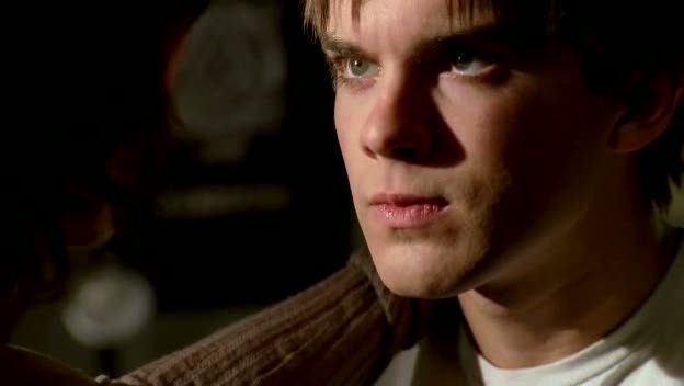 Thomas Dekker in Terminator: The Sarah Connor Chronicles