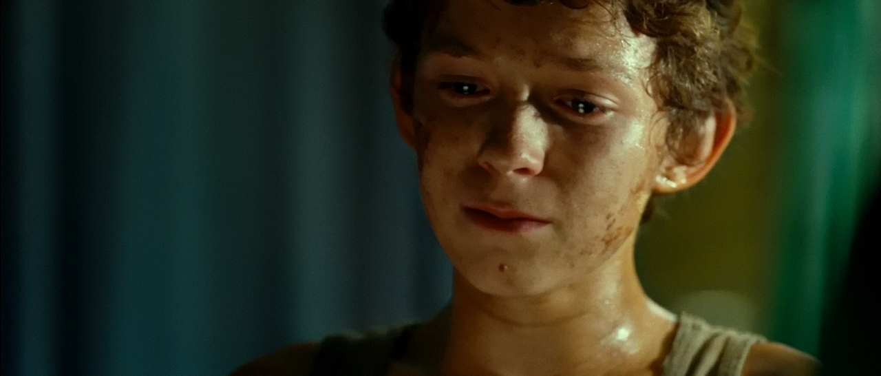 Tom Holland in The Impossible