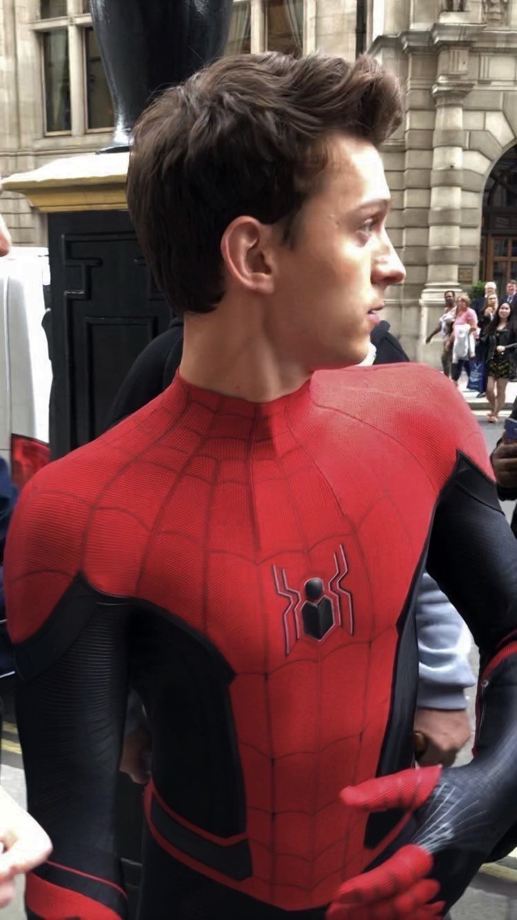 General photo of Tom Holland