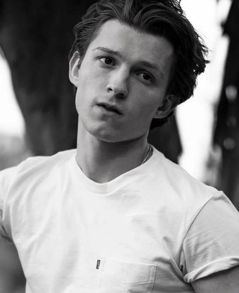 Picture of Tom Holland in General Pictures - tom-holland-1661789152.jpg ...