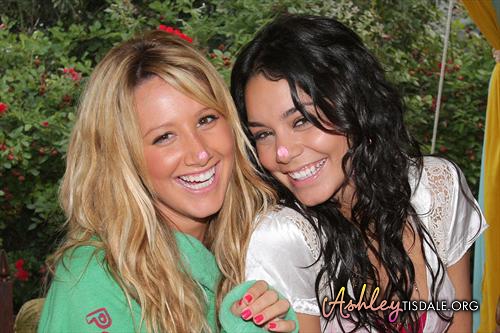 General photo of Vanessa Anne Hudgens